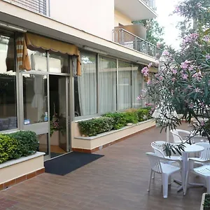Pupa Riccione